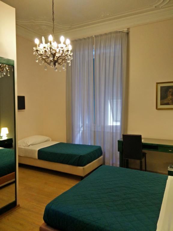 Hotel Suisse Genoa Room photo